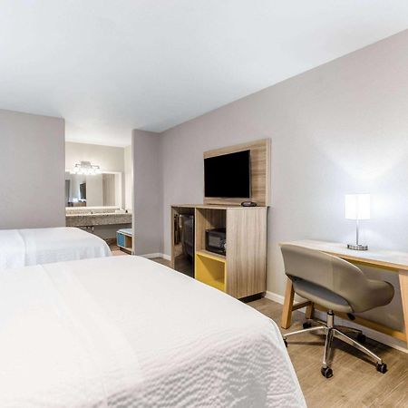 Days Inn By Wyndham Buckeye Kültér fotó