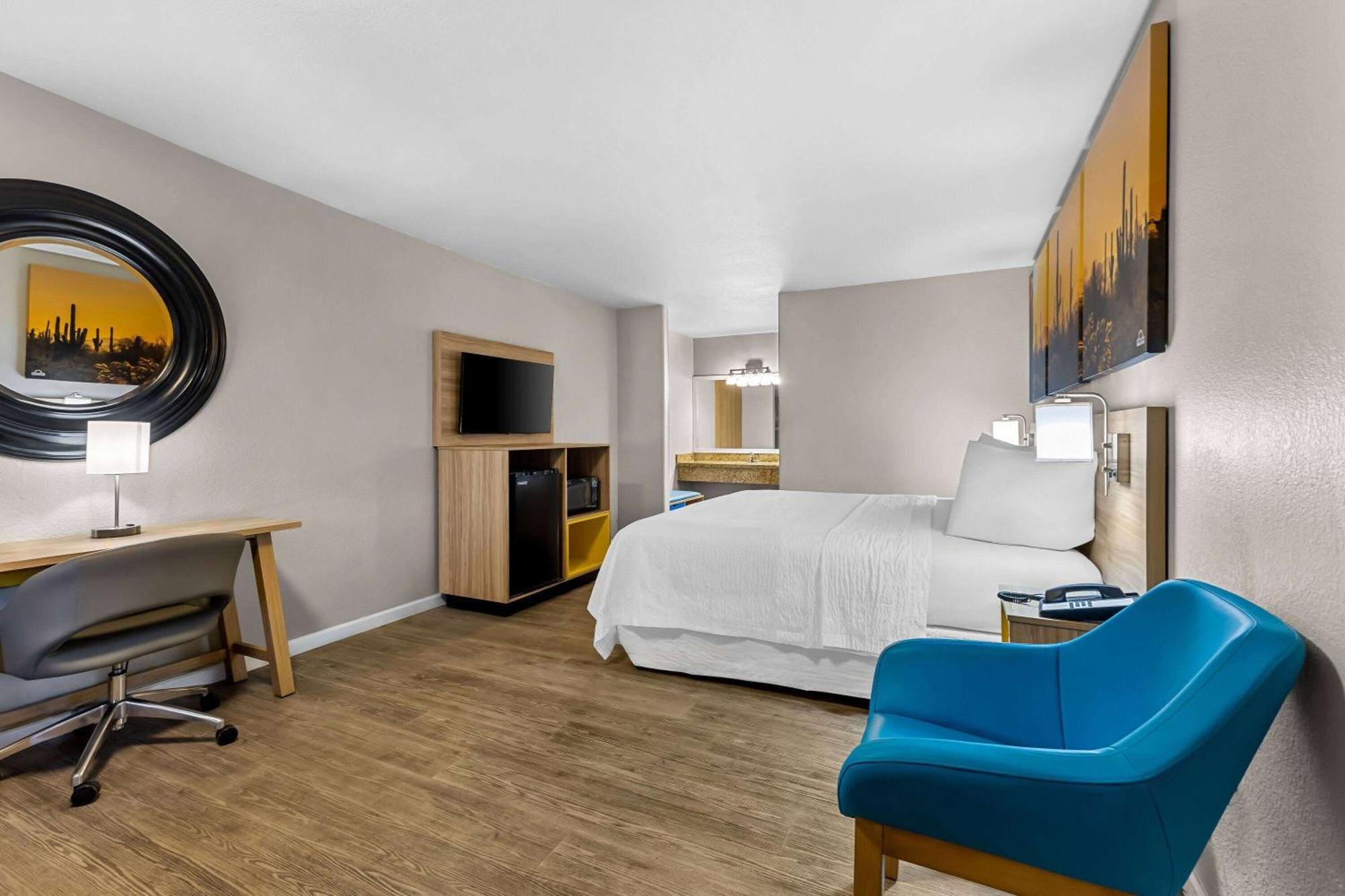 Days Inn By Wyndham Buckeye Kültér fotó
