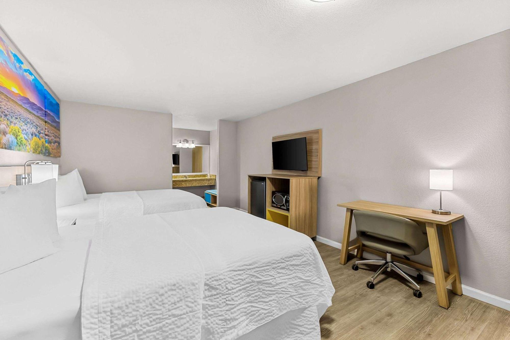 Days Inn By Wyndham Buckeye Kültér fotó