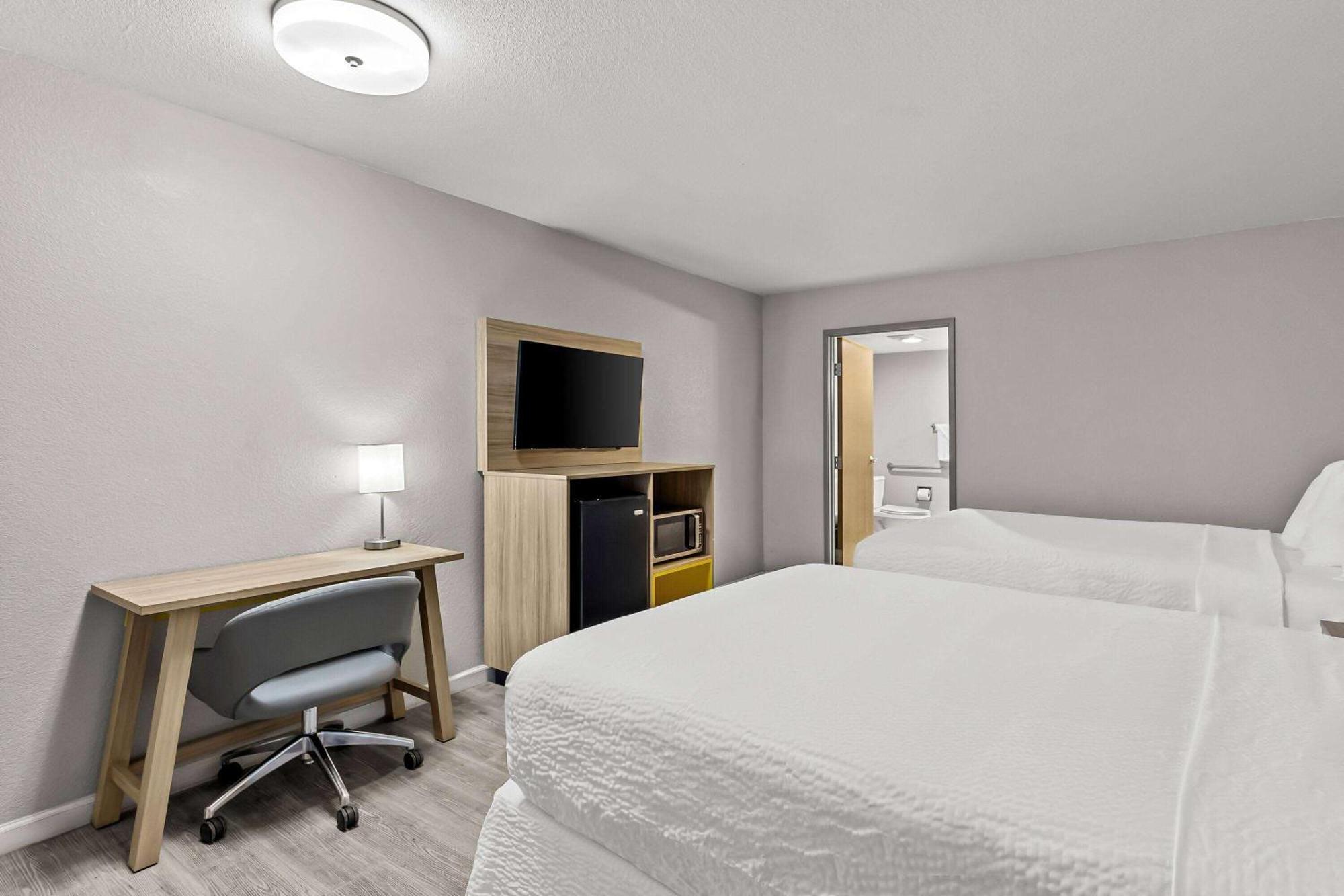 Days Inn By Wyndham Buckeye Kültér fotó